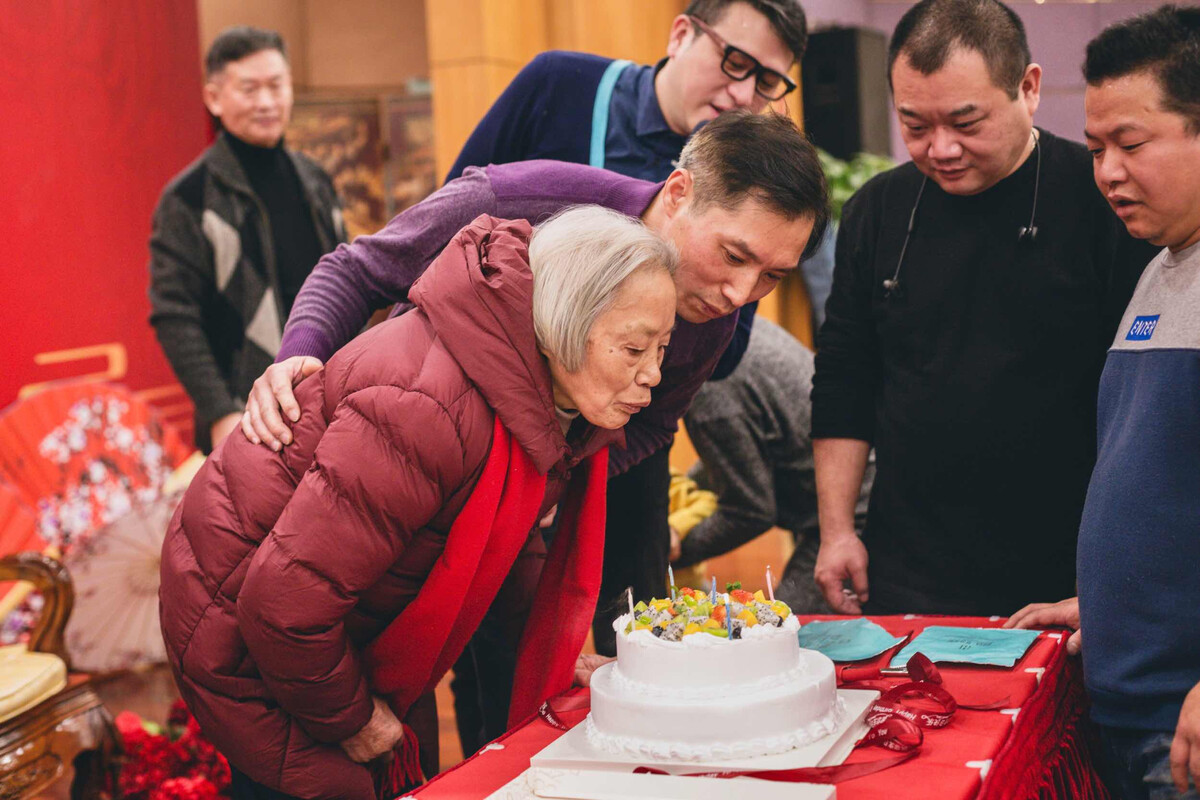 送60歲大壽禮物,60歲以上的人鳳毛麟角如何送上祝福?(圖1) 送60歲大壽禮物
